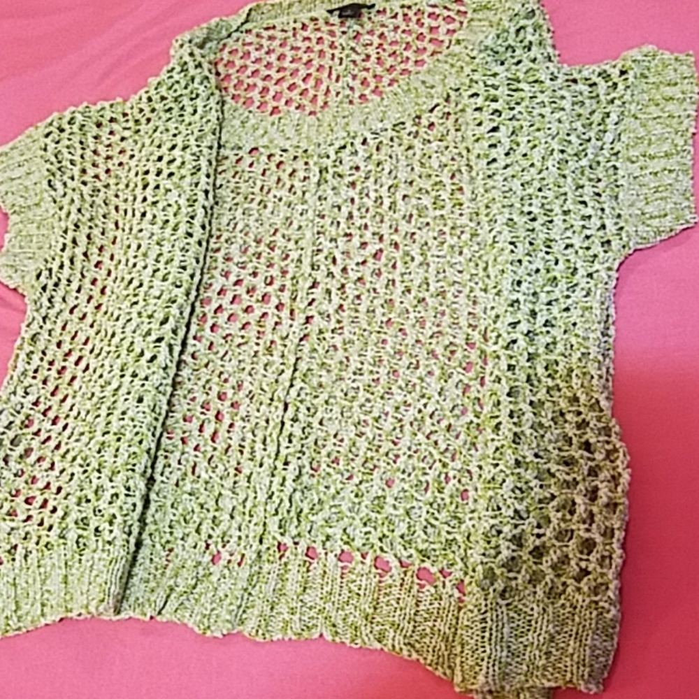 Crop sweater
